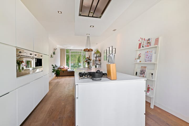 Foto 16 van Frederik Hendrikplantsoen 102-2