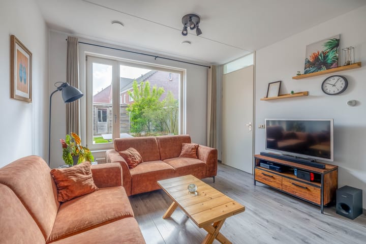 Foto 10 van de Poten 63