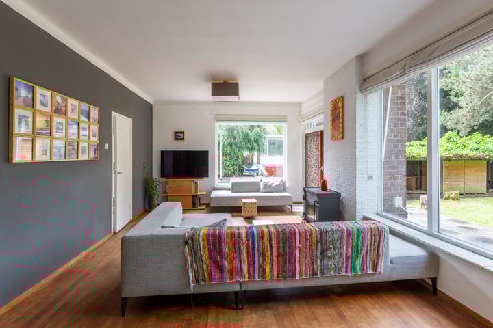 Photo 12 of Sint Eustatiusstraat 11