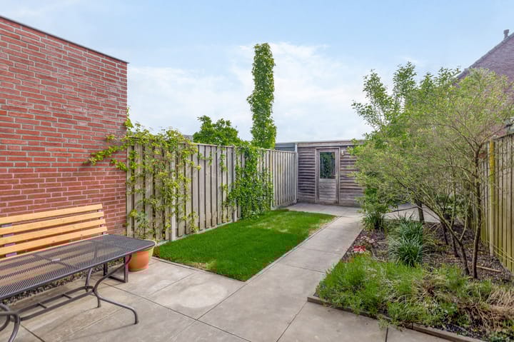 Foto 29 van de Poten 63