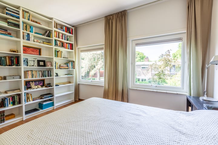 Photo 29 of Sint Eustatiusstraat 11