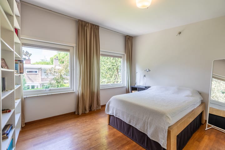 Photo 31 of Sint Eustatiusstraat 11