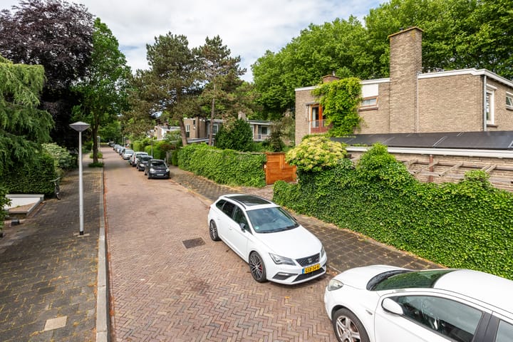 Photo 33 of Sint Eustatiusstraat 11