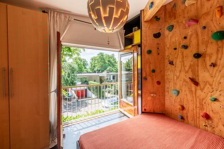 Photo 38 of Sint Eustatiusstraat 11