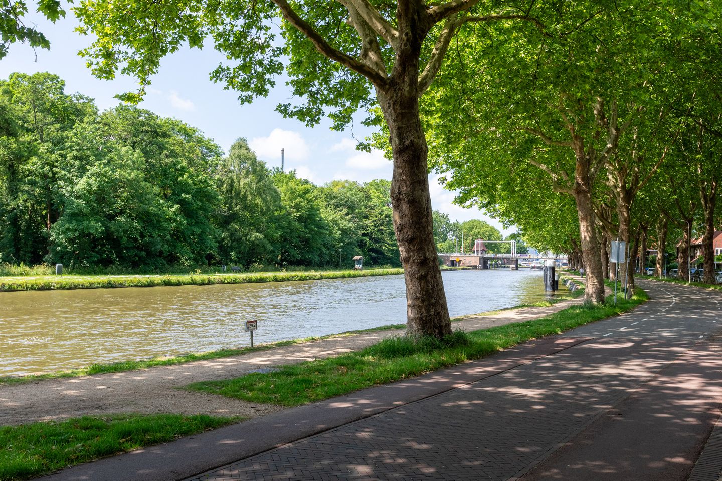 Foto 49 van Sint Eustatiusstraat 11