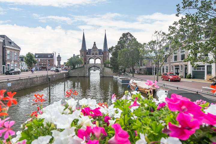 Photo 2 of Zuidend 37