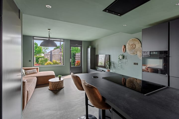 Photo 7 of Schoolstraat 7