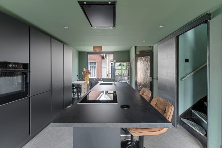 Photo 10 of Schoolstraat 7