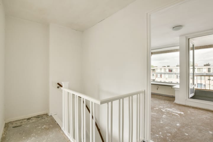 Foto 9 van Van Oldenbarneveltplein 42