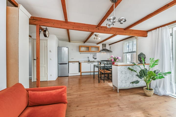 Foto 18 van Dirk Hoogenraadstraat 111