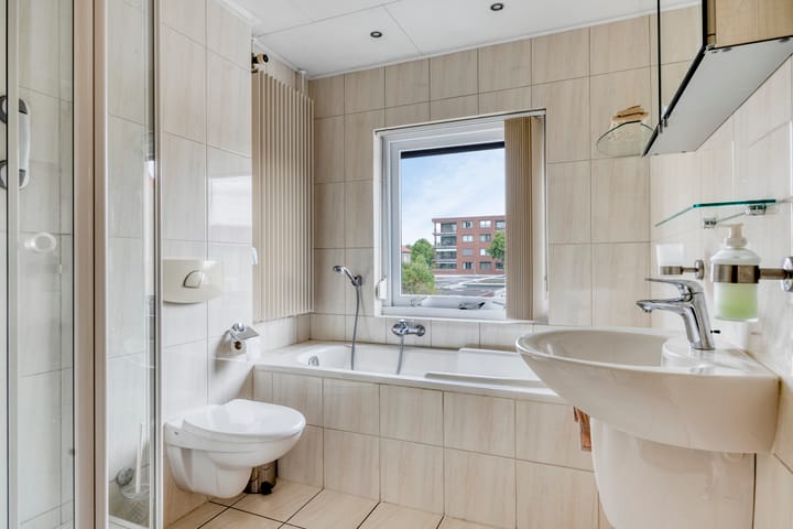 Foto 14 van Watersnipstraat 110