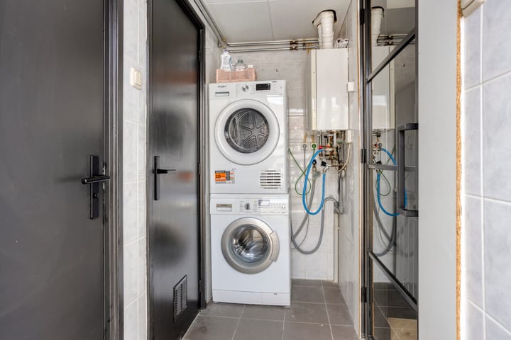 Photo 11 of Blazoenstraat 32