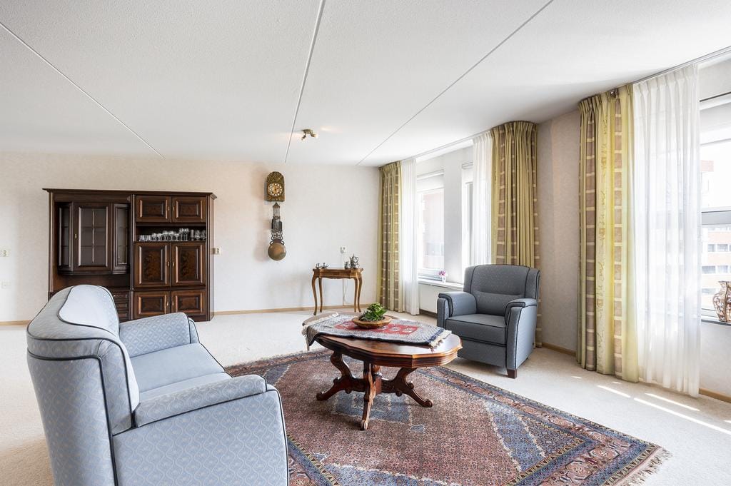 Foto 14 van Middeldijkerplein 68