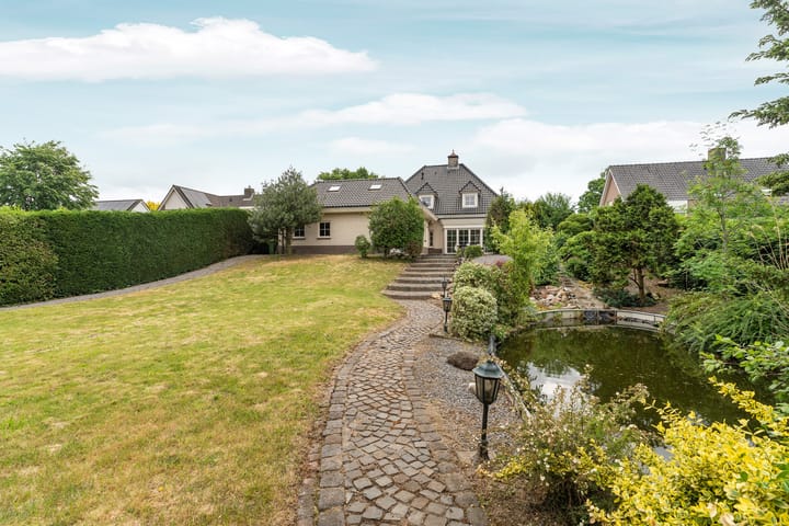 Photo 36 of Siebengewaldseweg 37