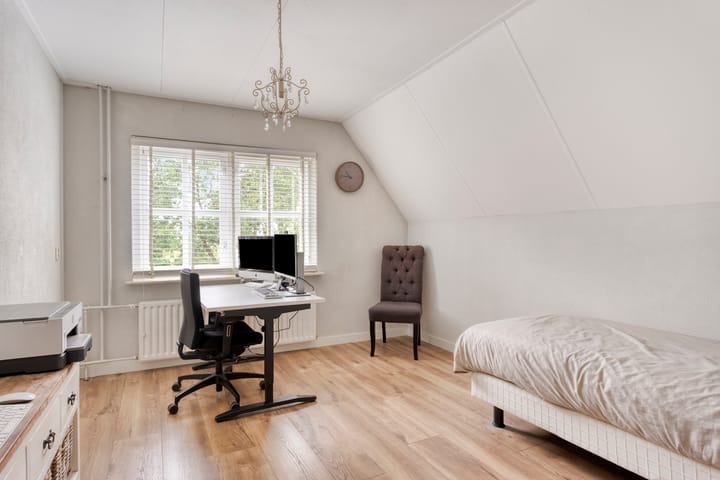 Foto 40 van Peerakker 8