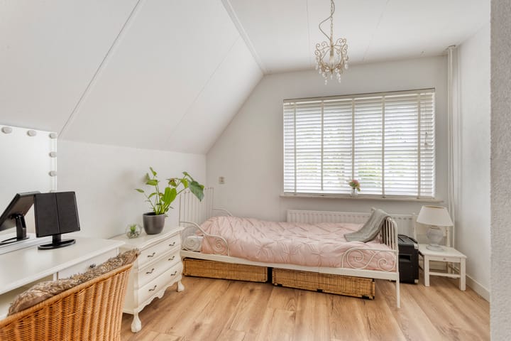 Foto 42 van Peerakker 8