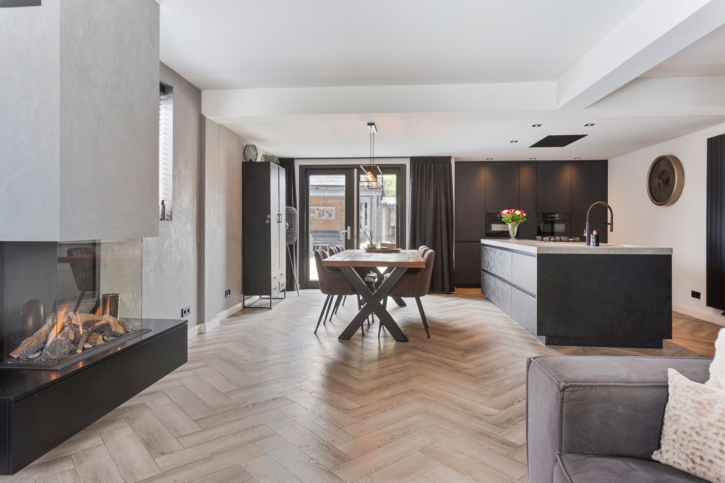 Foto 10 van Pastoor Grimmeltstraat 37