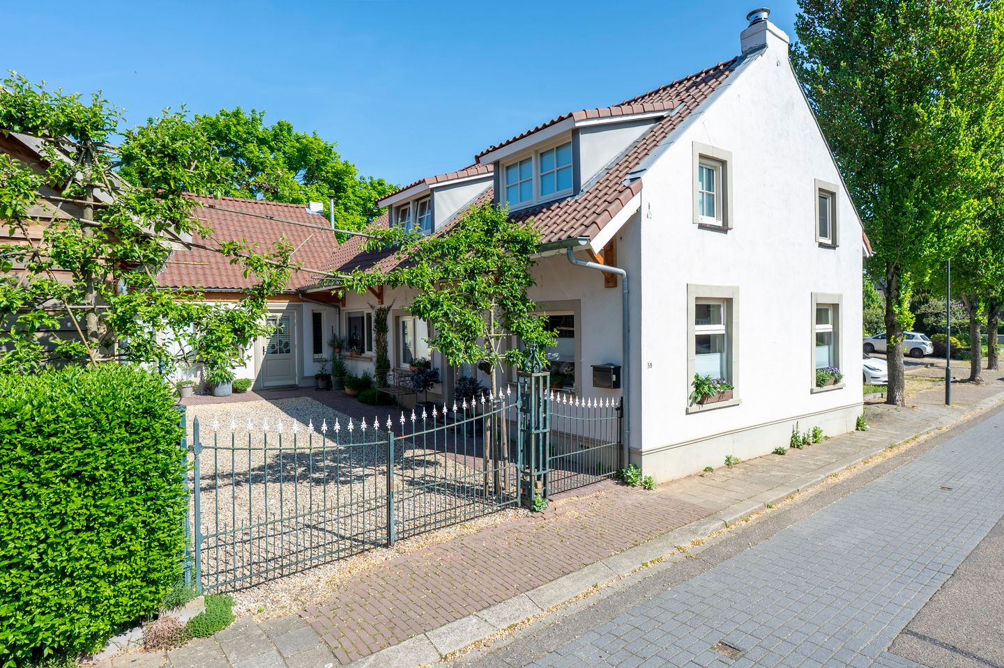 Foto 1 van Bovenstraat 38