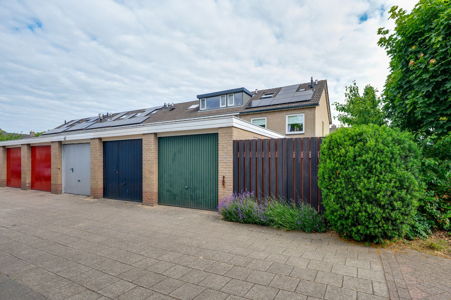 Foto 25 van Wethouder Kuijpersstraat 1