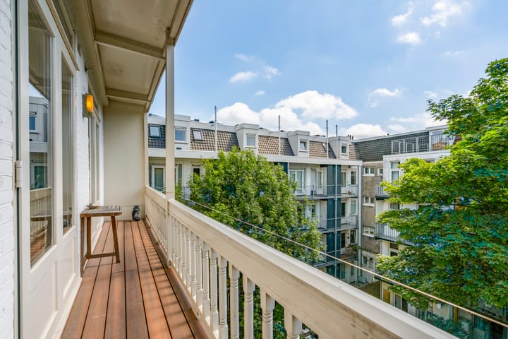 Photo 21 of Pieter Aertszstraat 48-3