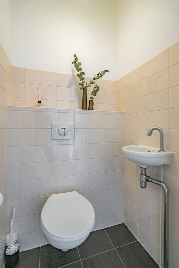 Photo 29 of Pieter Aertszstraat 48-3