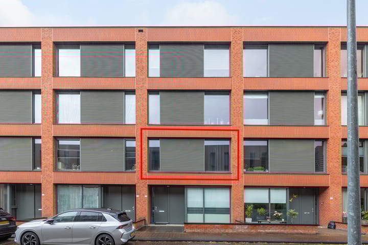 Foto 1 van Bouwe Landlaan 42