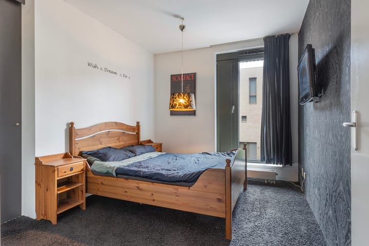 Foto 10 van Bouwe Landlaan 42