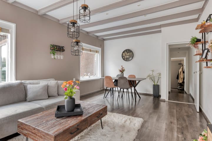 Photo 8 of Poststraat 16