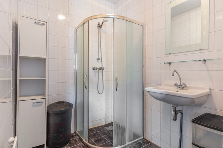 Foto 12 van Bouwe Landlaan 42