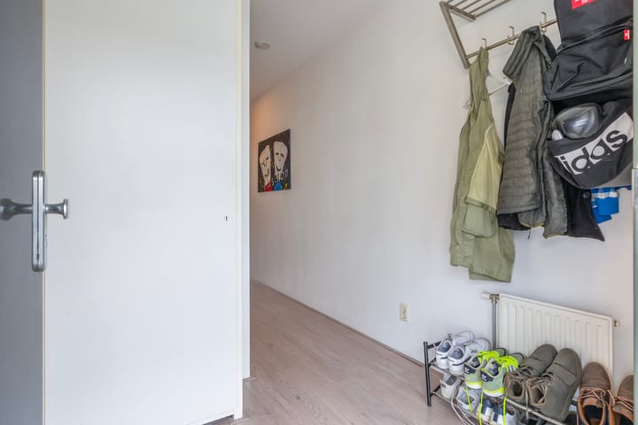 Foto 18 van Bouwe Landlaan 42