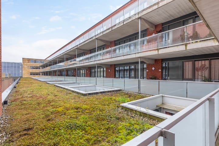 Foto 21 van Bouwe Landlaan 42