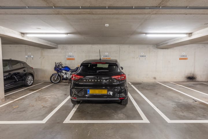 Foto 24 van Bouwe Landlaan 42