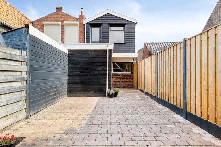 Photo 30 of Poststraat 16