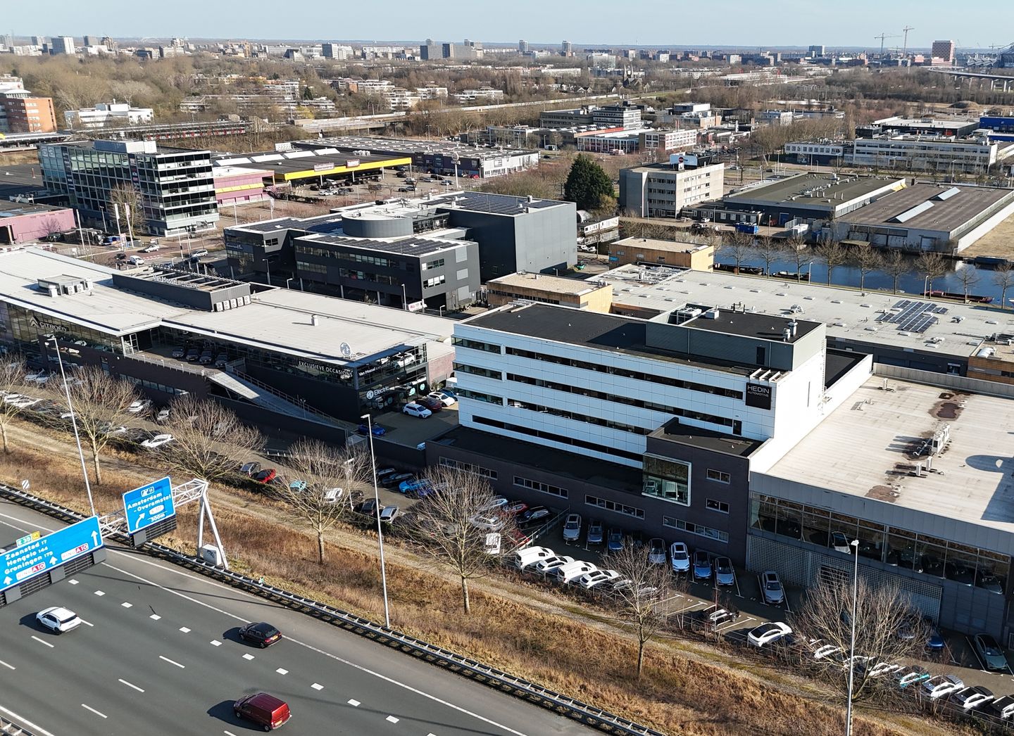 View photo 4 of Pieter Braaijweg 6