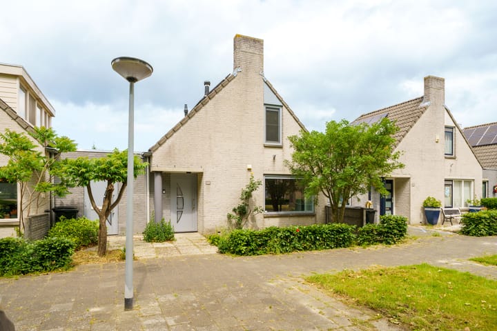 Foto 1 van Lotusbloemweg 71