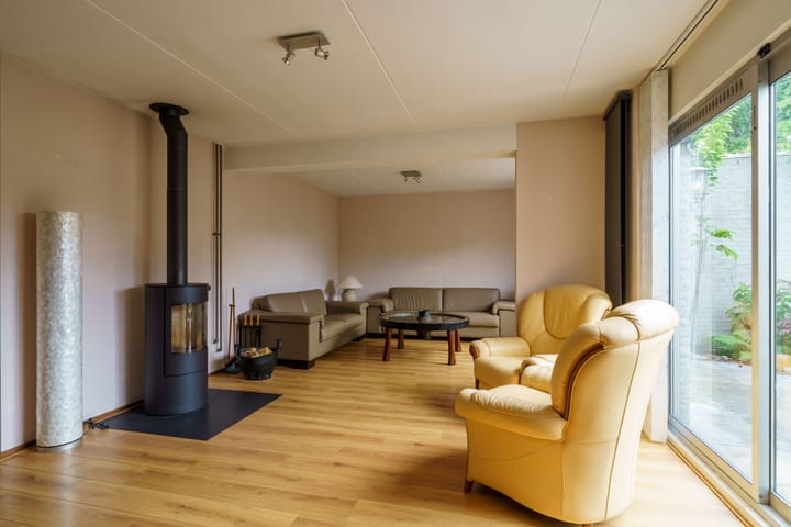 Foto 6 van Lotusbloemweg 71