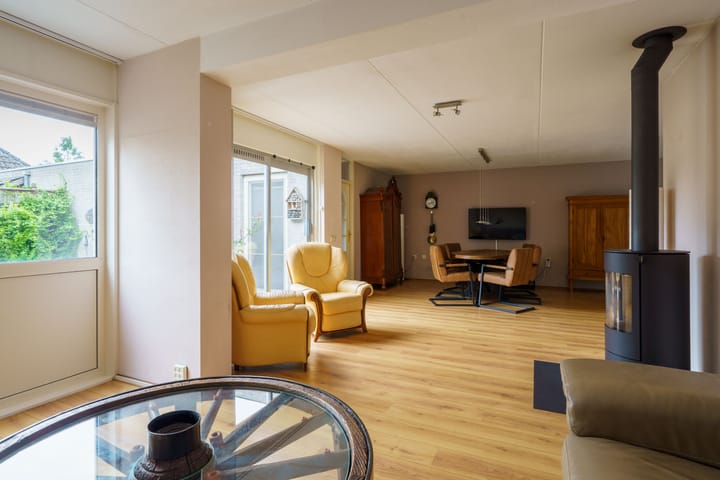 Foto 7 van Lotusbloemweg 71