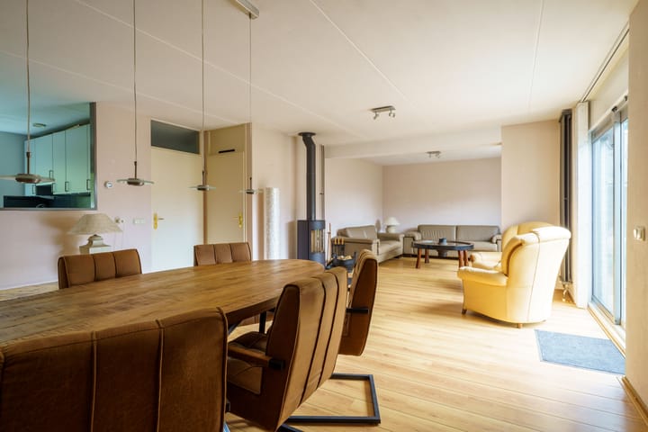 Foto 11 van Lotusbloemweg 71