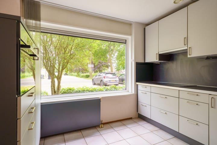 Foto 13 van Lotusbloemweg 71