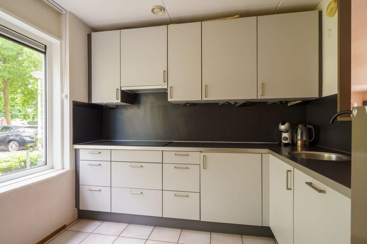 Foto 14 van Lotusbloemweg 71