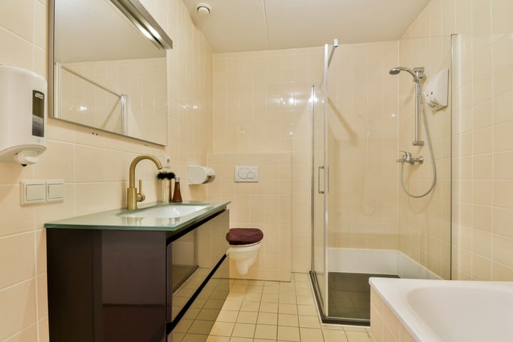 Foto 14 van Schuttevaerkade 123