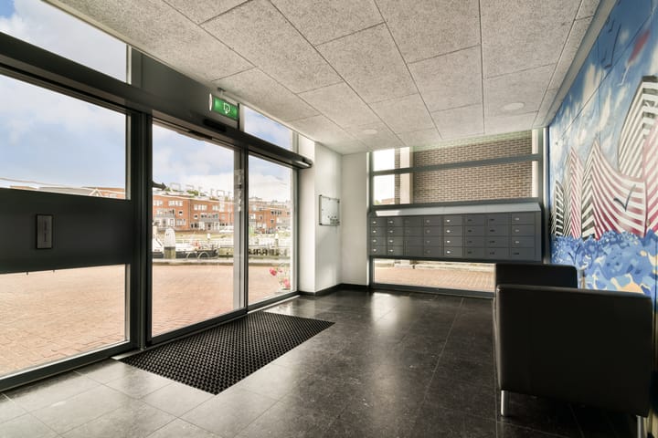 Foto 24 van Schuttevaerkade 123