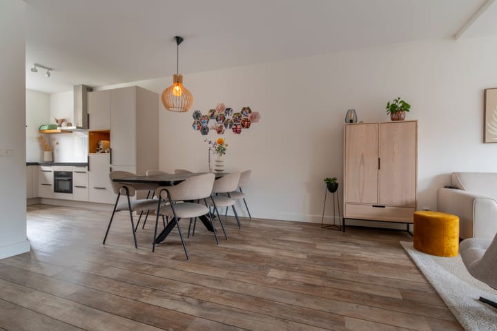 Photo 9 of Sadatstraat 14