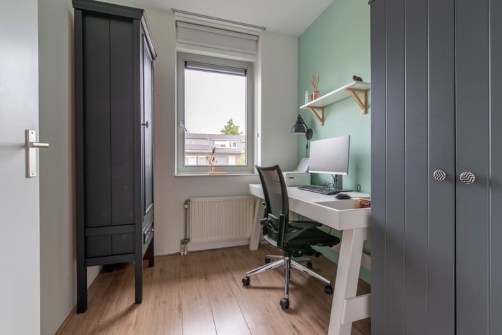 Photo 18 of Sadatstraat 14