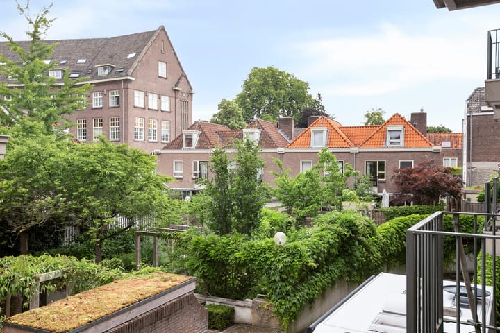 Foto 28 van Postelstraat 16