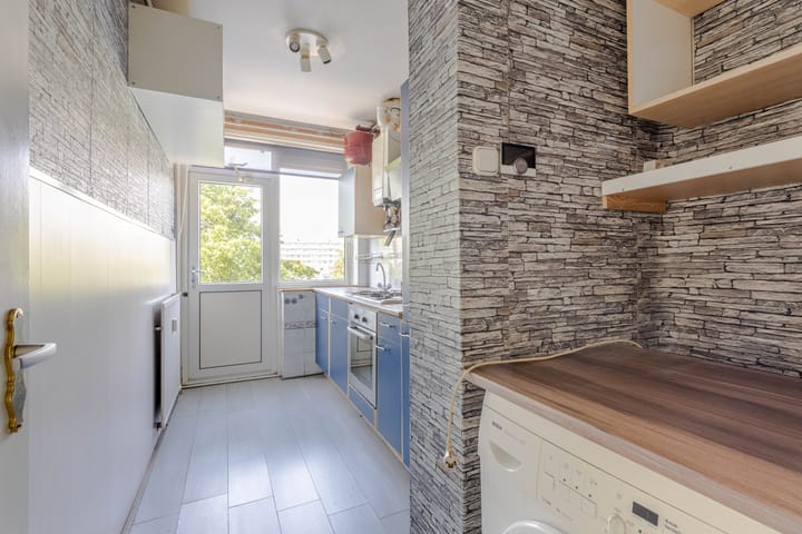 Photo 13 of Hilledijk 81-D