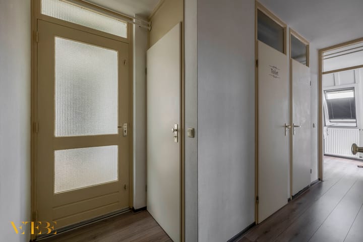 Foto 8 van Regentessestraat 113