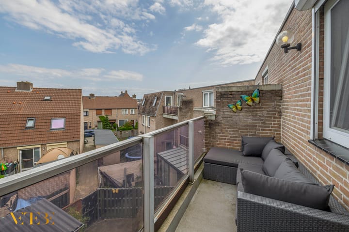 Foto 16 van Regentessestraat 113