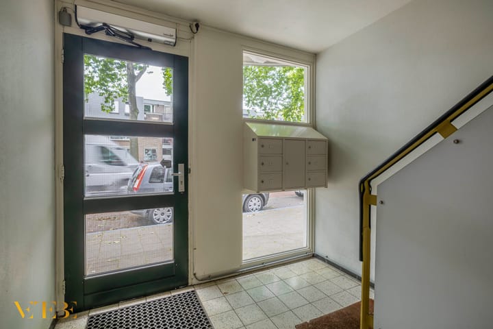 Foto 20 van Regentessestraat 113