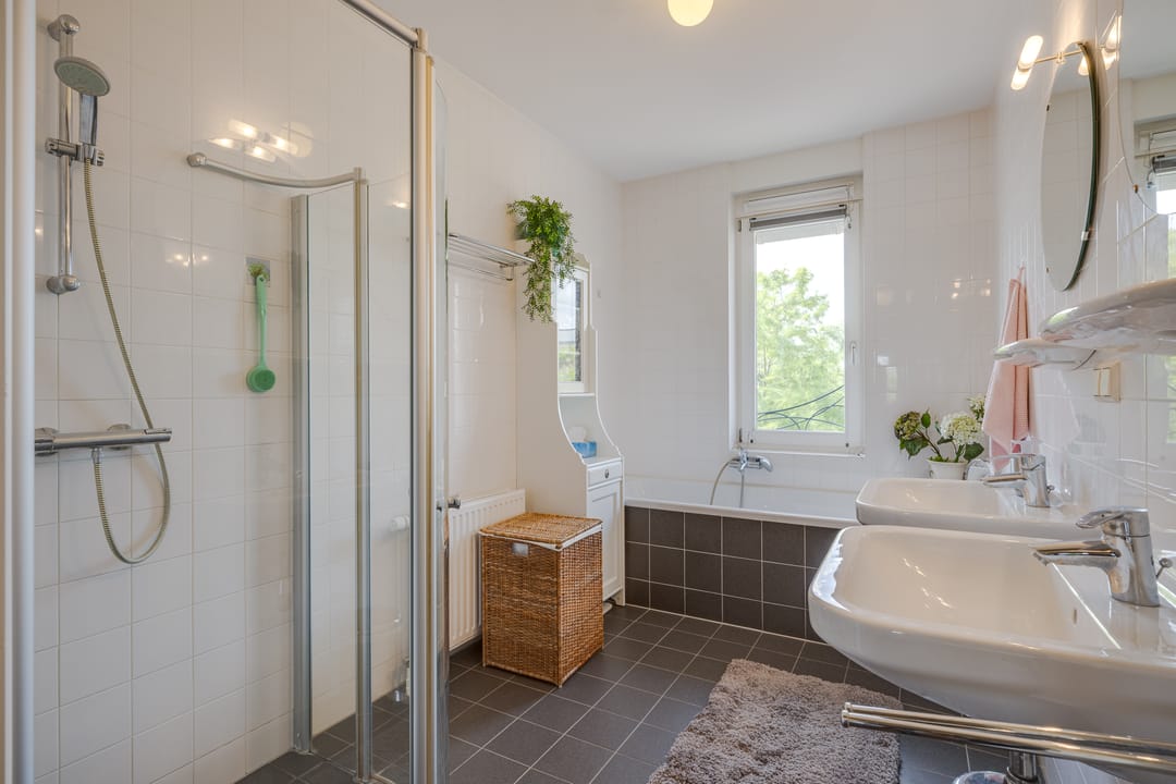 Foto 32 van Aagje Dekenkade 45